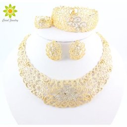 Ensemble de bijoux Vintage pour femmes collier boucles d'oreilles fleur cristal creux couleur