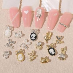 Ornements pour ongles 20 pièces breloques de manucure multi-usages longue durée mode