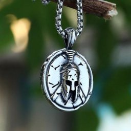Collier pendentif avec casque de guerrier spartiate en acier inoxydable 316L pour homme Viking