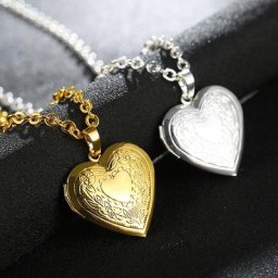 Collier Boîte Photo Plaqué Or pour Femme Médaillon Flottant Coeur Pendentif Album DIY Cadeau
