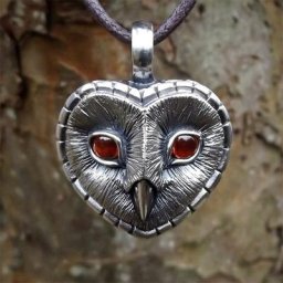 Collier Style Punk à la mode couleur argent visage de hibou rouge pendentif yeux en forme de