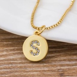 Nidin offre spéciale femmes couleur or initiale 26 lettres collier Long charme collier personnel