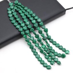 Perles en pierre naturelle en forme de cœur Malachite exquise entretoise ample pour la fabrication