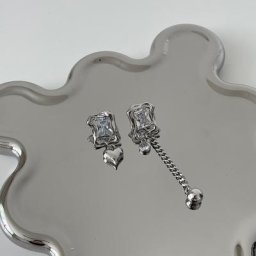 Boucles d'oreilles en Zircon pour femmes bijoux en forme de cœur asymétriques simples tendance