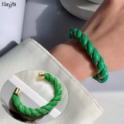 Hangzhi-Bracelet Torsadé en Cuir pour Femme Style Rétro Bv Coutures Métalliques Colorées en Forme