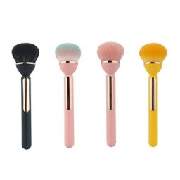 Pinceaux de maquillage professionnels 4 couleurs pour fond de teint correcteur de poudre Blush