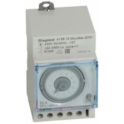 Legrand - inter horaire programmable analogique manuel 3 modules avec reserve 412813
