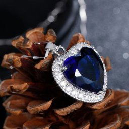 Collier pendentif en cristal bleu pour femme coeur romantique de l'océan plaqué platine bijoux