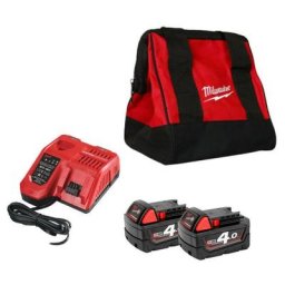 Pack power 18V (2x4,0 Ah) avec chargeur rapide et sac de transport Milwaukee