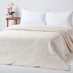 Homescapes - Couvre-lit crème matelassé motif en relief - 260 x 260 cm - Crème