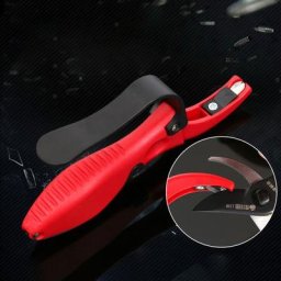 Affûteur d'outils de jardinage de ciseaux de sécateur de Sharpe tenu dans la main professionnel