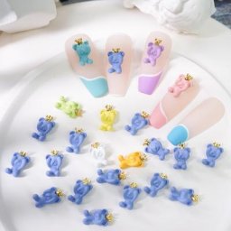 Couronne dorée d'ongles 3D en résine strass à dos plat décoration artistique de manucure