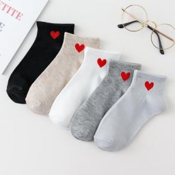 Chaussettes à talons en forme de cœur pour femmes nouvelle collection motif mignon et