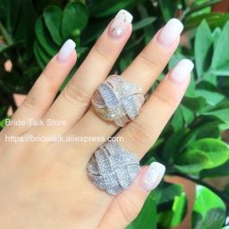 Bride Talk-Bijoux de mariage et de fiançailles pour femmes ligne torsadée cubique grands anneaux