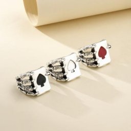 Bague à main tête de mort pour femme carte à jouer cœur tarine goutte créative même style bague