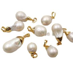 WT-P1085 En Gros Naturel Perles D'eau Douce Pendentif Avec Or galvanisé Belles exacttelettes D'eau