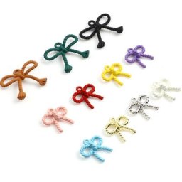 Breloques en métal avec nœud papillon pour femmes multicolore peint creux PmotDIY collier doux