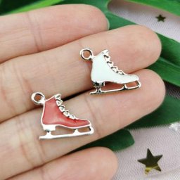 Pendentif à breloques en émail pour patins pendentifs de chaussures en métal blanc K goutte