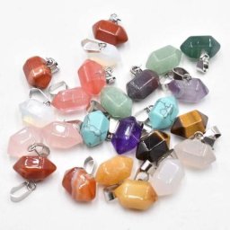 Pendentifs en pierre naturelle mixte 2022 breloques en forme de pilier pour la fabrication de