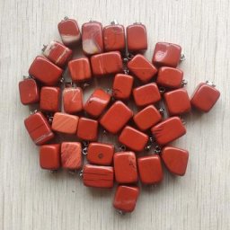 Pendentifs à breloques irrégulières en pierre rouge naturelle colliers de bricolage fabrication de