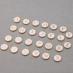 Breloques en émail double face lettre de l'alphabet couleur or KC émail blanc pendentifs 12*15mm