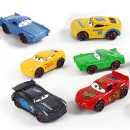 Disney Pixar Cars 3 Lightning McQueen Jackson Storm Ramirez Mack oncle Truck Metal Diecasts jouet
