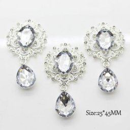 Pendentifs cristal argent clair 25mm * 45mm accessoires pour décoration de mariage broche en
