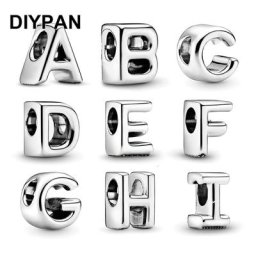 Breloques en forme de lettres de l'alphabet pour la fabrication de bijoux