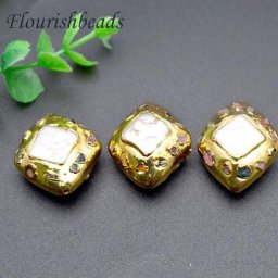 Grandes perles de culture d'eau douce pour femmes forme carrée blanche perles adt faites à la