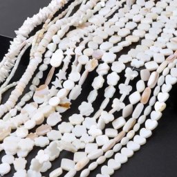 Perles de Coquillage Naturel en Nacre Blanche en Forme de Cœur Rond Étoile pour Bijoux Collier