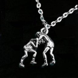 Collier de style punk pour homme et femme pendentif lutteur 3D breloque fitness rock hip hop