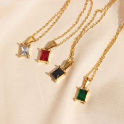 Collier avec pendentif en pierre carrée cadeau de noël nouvel an 2021 vert rouge noir blanc