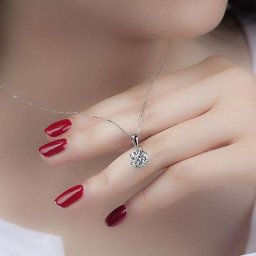 Collier minimaliste avec pendentif en diamant pour femmes chaîne sur le cou bijoux à la mode