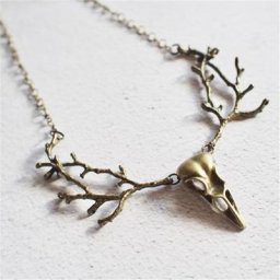 Ornement gothique d'halloween collier pendentif branche morte tête de corbeau collier bijoux