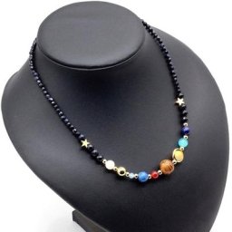 Collier fait main avec étoiles panoramiques pour femme tour de cou en perles de charbon lecture de