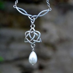 Collier avec amulette en cristal pour femme amulette style Viking irlandais celtique cadeau à