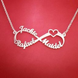 Collier en acier inoxydable avec pendentif en forme de cœur pour femme bijou personnalisé avec nom