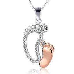 Collier créatif avec pendentif empreinte de pied pour femmes ras du cou en acier inoxydable
