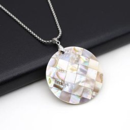Collier en coquillages naturels pendentif rond en nacre breloque exquise pour femmes accessoire