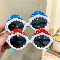 Lunettes de soleil en forme de requin de dessin animé pour enfants lunettes de protection UV