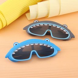 Lunettes de soleil en forme de requin de dessin animé pour enfants polarisées protection UV