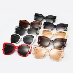 Lunettes de soleil Vintage papillon UV400 pour femmes grand cadre rétro Simple œil de chat