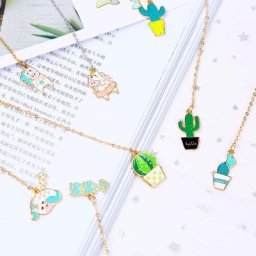 Nouveau dessin animé Cactus pendentif marque-pages en papier chaîne Clip en métal marqueurs pour