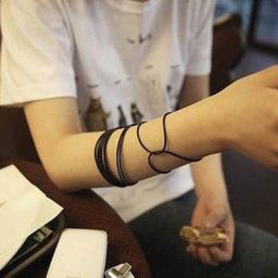 Bracelet en Silicone Noir Pur pour Enfant et Adulte Bijou en Gelée Fluorescente Interrupteur