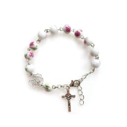 QIGO – Bracelets à perles en céramique pour femmes bijoux religieux en forme de croix