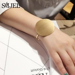Bracelet rond en métal pour femme breloque classique bijoux fantaisie manchette géométrique 2021