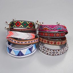 Bracelet Tressé de Style Tibétain pour Homme et Femme Bijou Boho Ajustable à Ficelle Idéal pour la