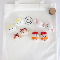 Broche à nœud en peluche de dessin animé mignon pour femmes accessoires de mode pour vêtements