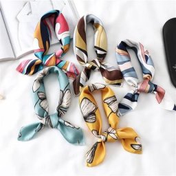 Écharpe carrée imprimée pour femme foulard à la mode petit cou bandeau de cheveux foulard à