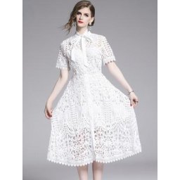LY VAREY LIN-Robe de soirée en dentelle élégante ajourée col montant manches courtes simple